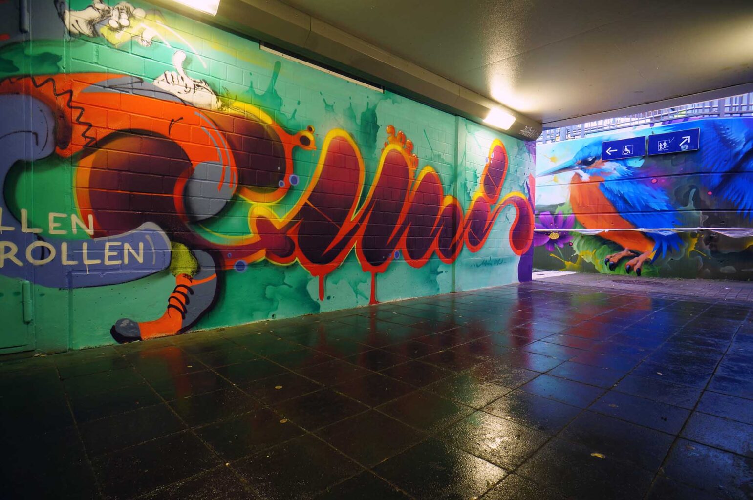 Graffiti in der Unterführung des Erkrath-Hochdahler Bahnhofs